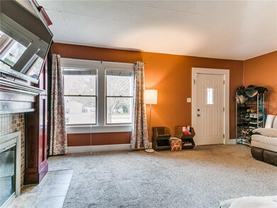 1313 57th St, Des Moines, IA 50311 - photo 4