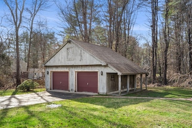 25 Frying Pan Ln, Stratham, NH 03885 - photo 3