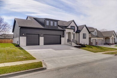 876 E Emerald Terrace-49