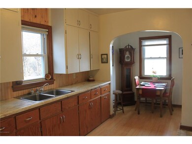 Kitchen/Breakfast nook
