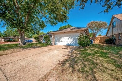 8134 Warren Rd, Houston, TX 77040 - photo 4