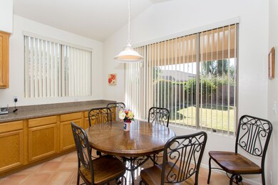 Eat-in-kitchen