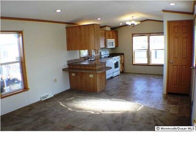 206 Lane c, Hazlet, NJ 07730 - photo 4