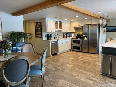 1290 E Island View Rd, Grapeview, WA 98546 - photo 2