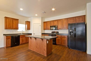 Gordon Estates Plan 3 Kitchn Color 2