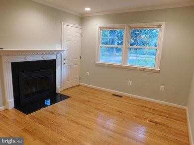 2404 Old Trace Ln, Reston, VA 20191 - photo 7