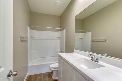 Catania White35