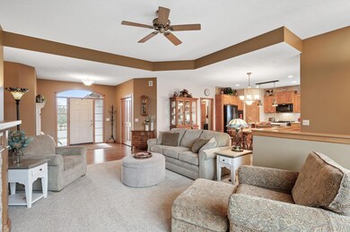Open concept, hardwood floors