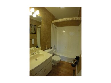 Main Floor Full Bath