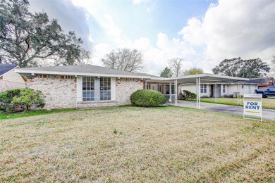 1615 Rainy River Dr, Houston, TX 77088 - photo 3