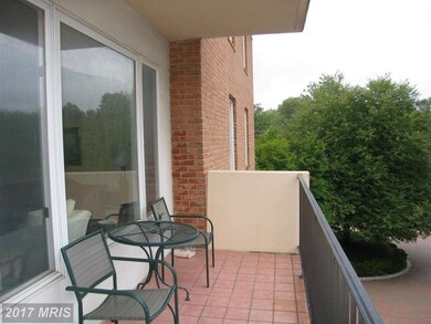 8101 Connecticut Ave unit C500, Chevy Chase, MD 20815 - photo 6