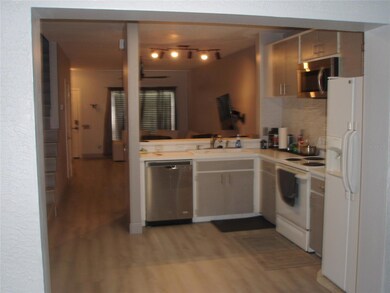 6210 Bayside Key Dr, Tampa, FL 33615 - photo 5