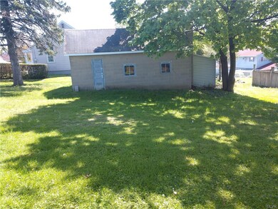 1216 Salisbury Rd, Allentown, PA 18103 - photo 2