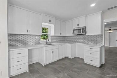 16752 Rio Rancho Rd, Harlingen, TX 78552 - photo 6