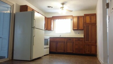 2138 Bills Dr, Jacksonville, FL 32210 - photo 5