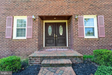 9705 Stipp St, Burke, VA 22015 - photo 4