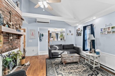 25 Circuit Ave, Wareham, MA 02571 - photo 6