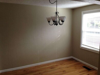 13850 38th Ave S, Tukwila, WA 98168 - photo 5