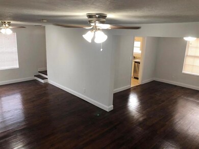 910 39th Ct, West Palm Beach, FL 33407 - photo 2