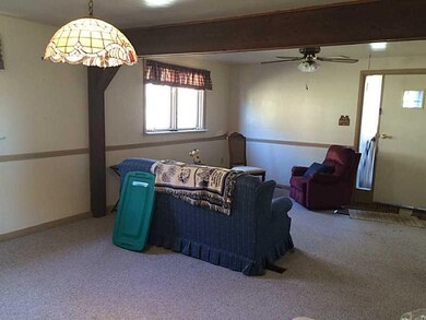 1249 Virginia Ave, Midland, PA 15059 - photo 4