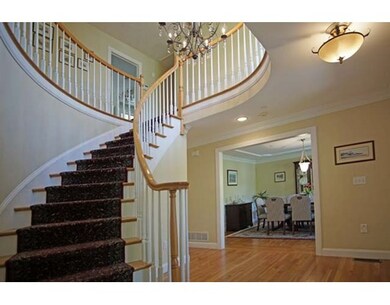 117 Brookview Dr, North Andover, MA 01845 - photo 2