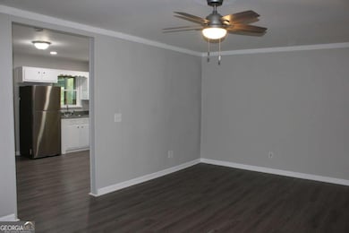 8469 Shiloh Ct, Jonesboro, GA 30238 - photo 7