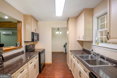 456 Aderhold Rd, Carnesville, GA 30521 - photo 7