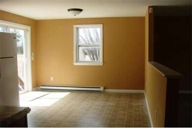 1015 Mechanic St, Leominster, MA 01453 - photo 3