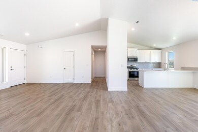 2880 S Osborne St, Kennewick, WA 99338 - photo 7