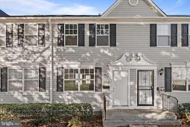 6892 Hawthorne St, Hyattsville, MD 20785 - photo 2