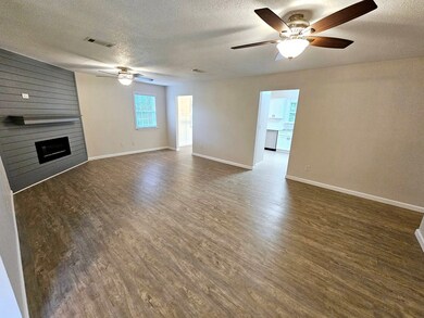 2010 Greenough Rd, Camilla, GA 31730 - photo 3