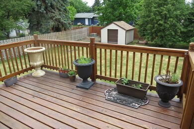 1717 6th Ave NE, Jamestown, ND 58401 - photo 4