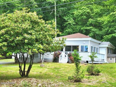 433 Westcolang Rd, Hawley, PA 18428 - photo 2