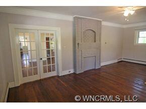 HUGE Living room