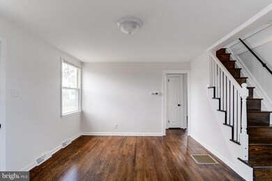 8204 Longpoint Rd, Dundalk, MD 21222 - photo 5