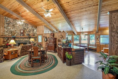 12300 Blackwell Rd, Central Point, OR 97502 - photo 6