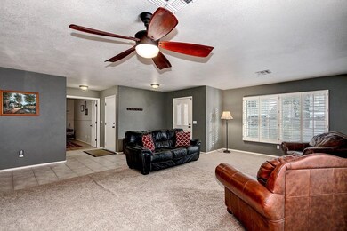 Spacious Living Ares