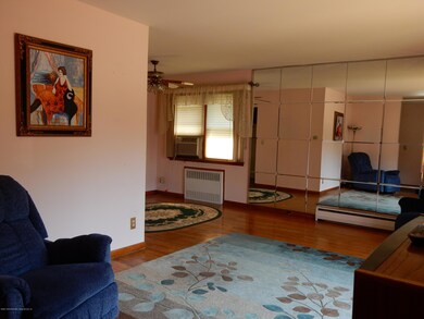 23 Sunnyside Terrace, Staten Island, NY 10301 - photo 2