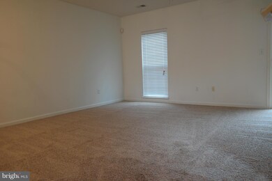 738 Heather Stone Loop unit 27, Glen Burnie, MD 21061 - photo 4