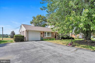 84 N Hershey Ave, Leola, PA 17540 - photo 3