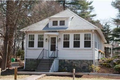 308 Salem St, Rockland, MA 02370 - photo 2