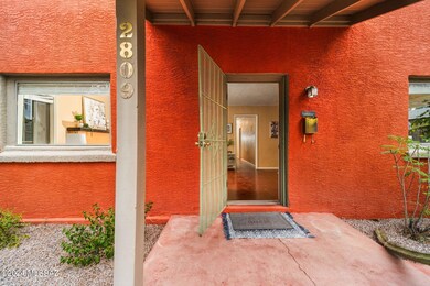 5-web-or-mls-2809 E Lester St - MLS Imag