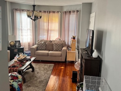 136 Dartmouth St, New Bedford, MA 02740 - photo 3