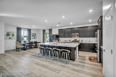 7069 Range Valley St, North Las Vegas, NV 89084 - photo 7
