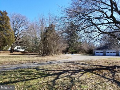 370 Beverly Rancocas Rd, Willingboro, NJ 08046 - photo 3