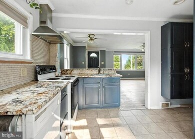 145 Glencrest Rd, Coatesville, PA 19320 - photo 6