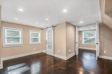 633 N 12th St, Niles, MI 49120 - photo 5