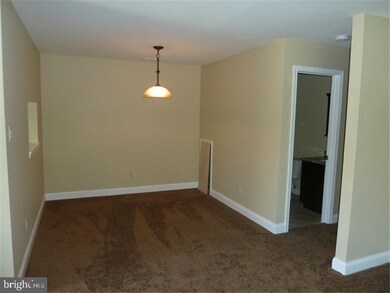 1605 Hawthorne Ct unit 1605, Sewell, NJ 08080 - photo 3