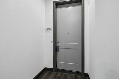 45058 Fremont Blvd unit 300, Fremont, CA 94538 - photo 5