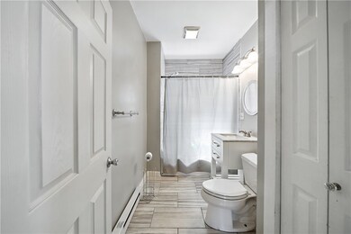 168 Rutherglen Ave, Providence, RI 02907 - photo 5